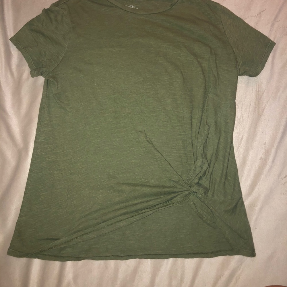 Side knot tee